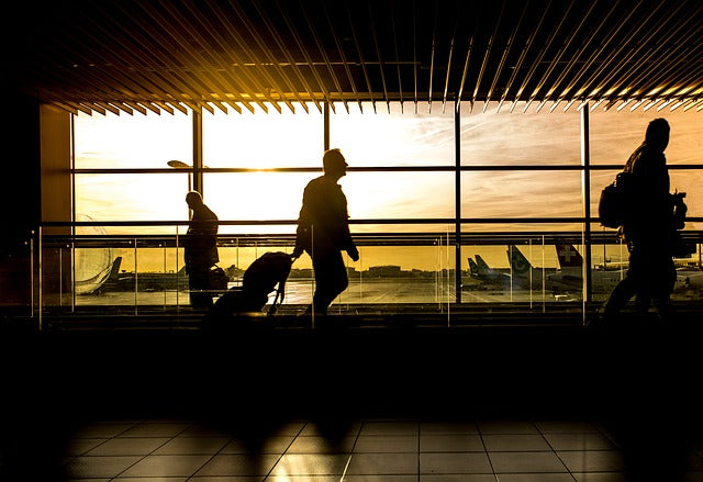 CAN I VAPE AT THE AIRPORT?